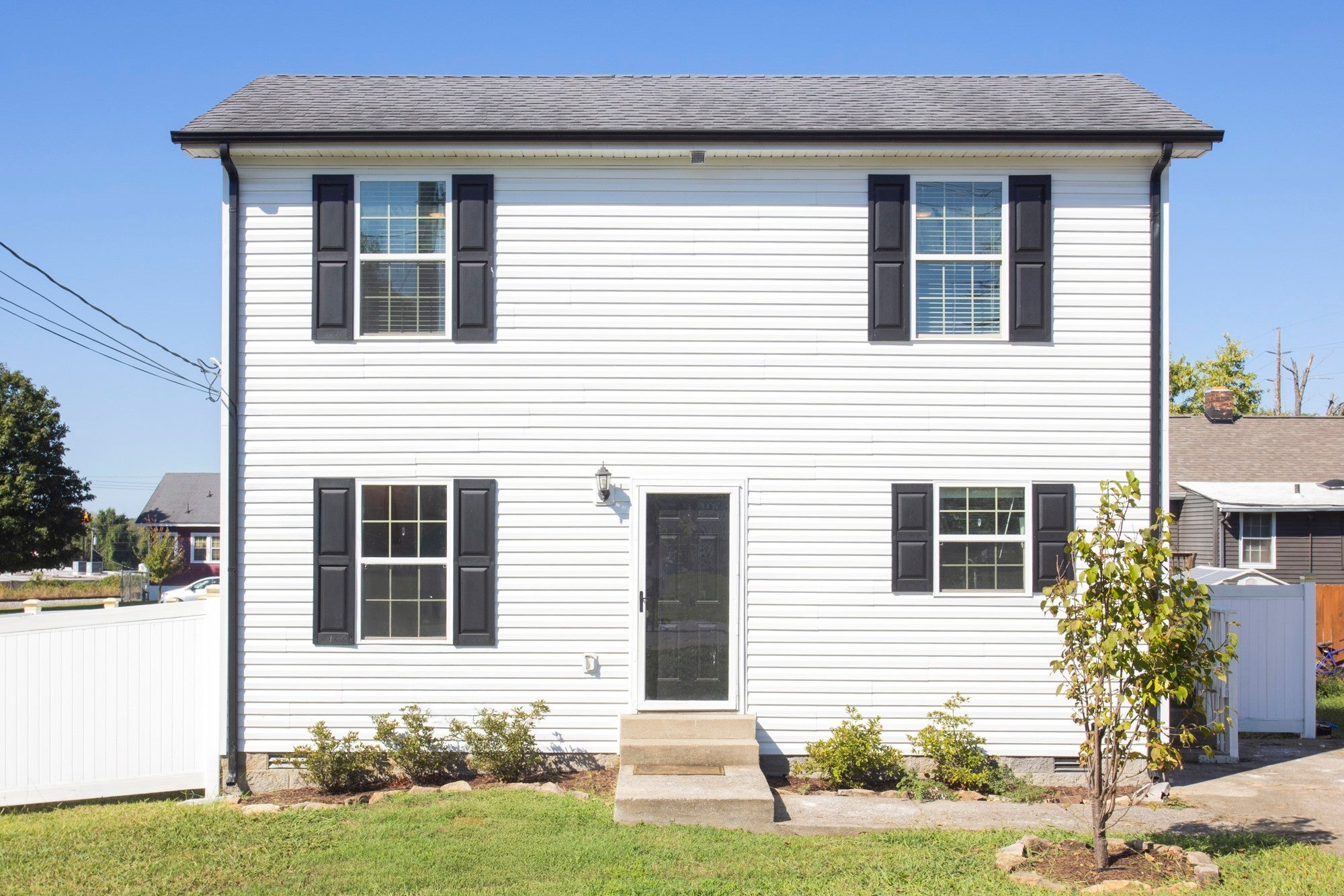 Photo of Listing #3011601