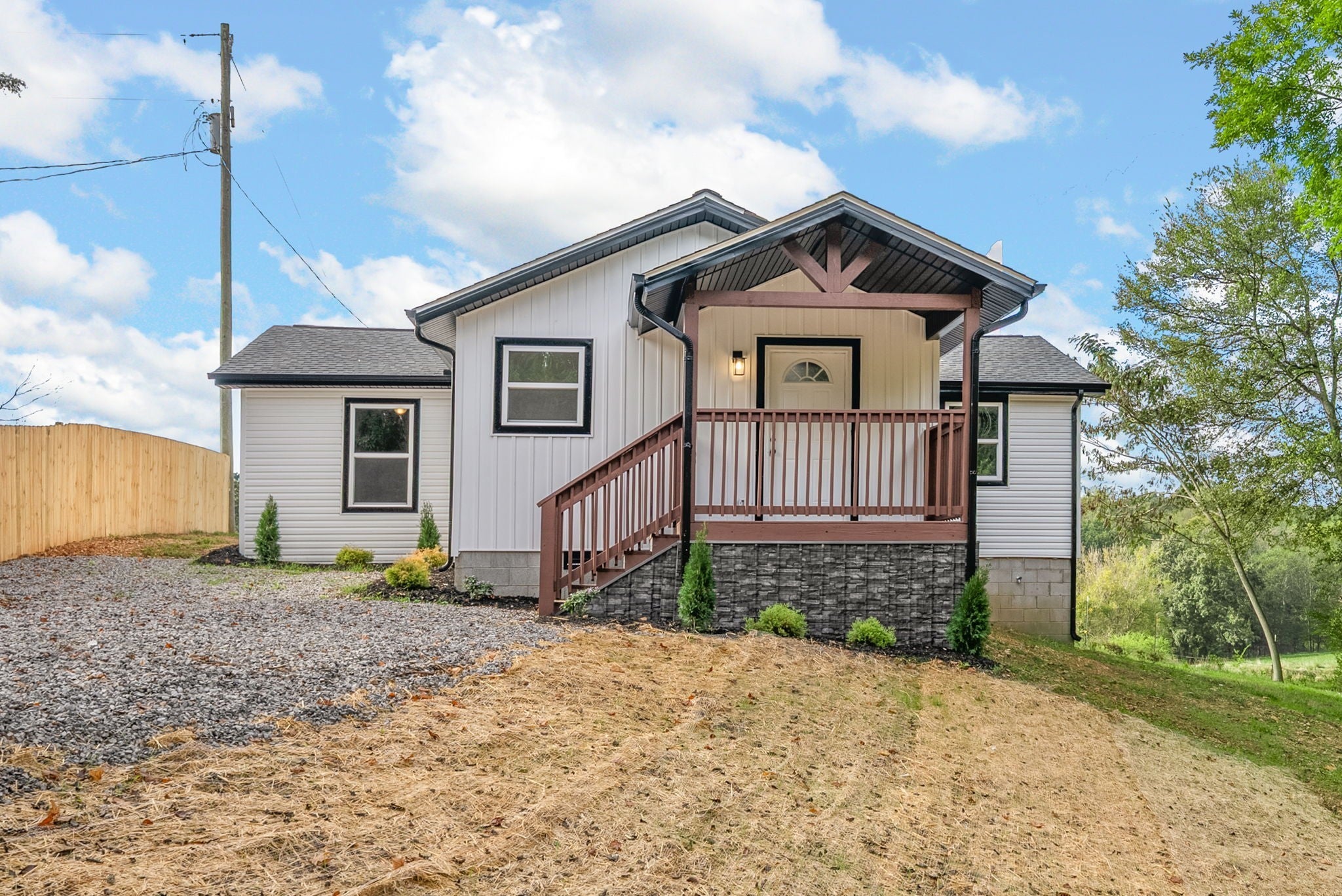 Photo of Listing #3011602