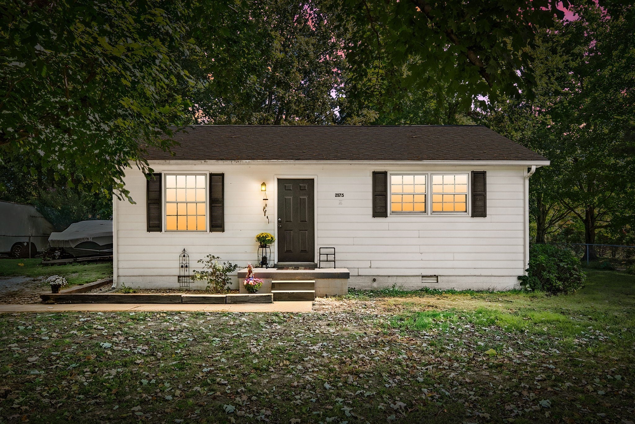 Photo of Listing #3011613