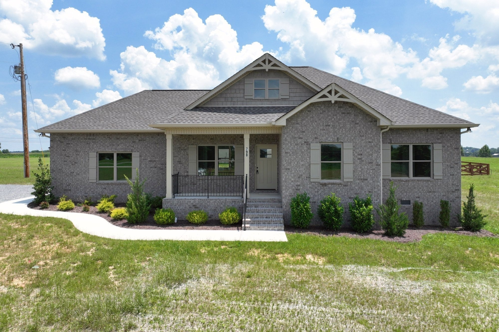 Photo of Listing #3011641