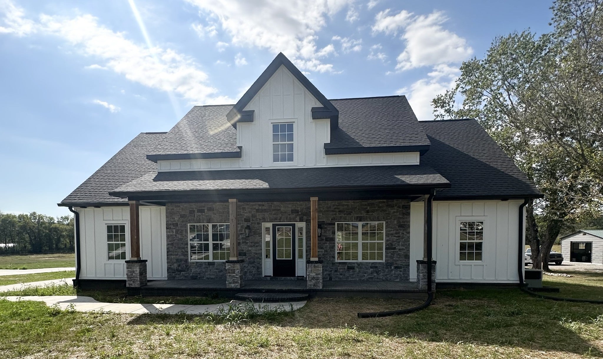 Photo of Listing #3011649