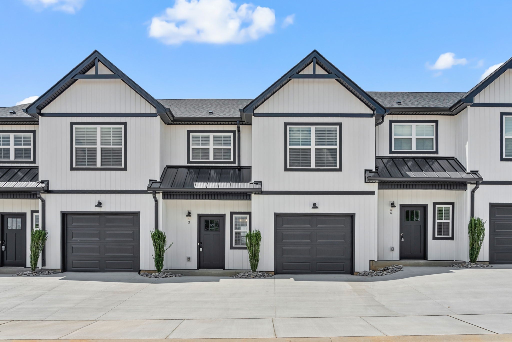 Photo of Listing #3011704