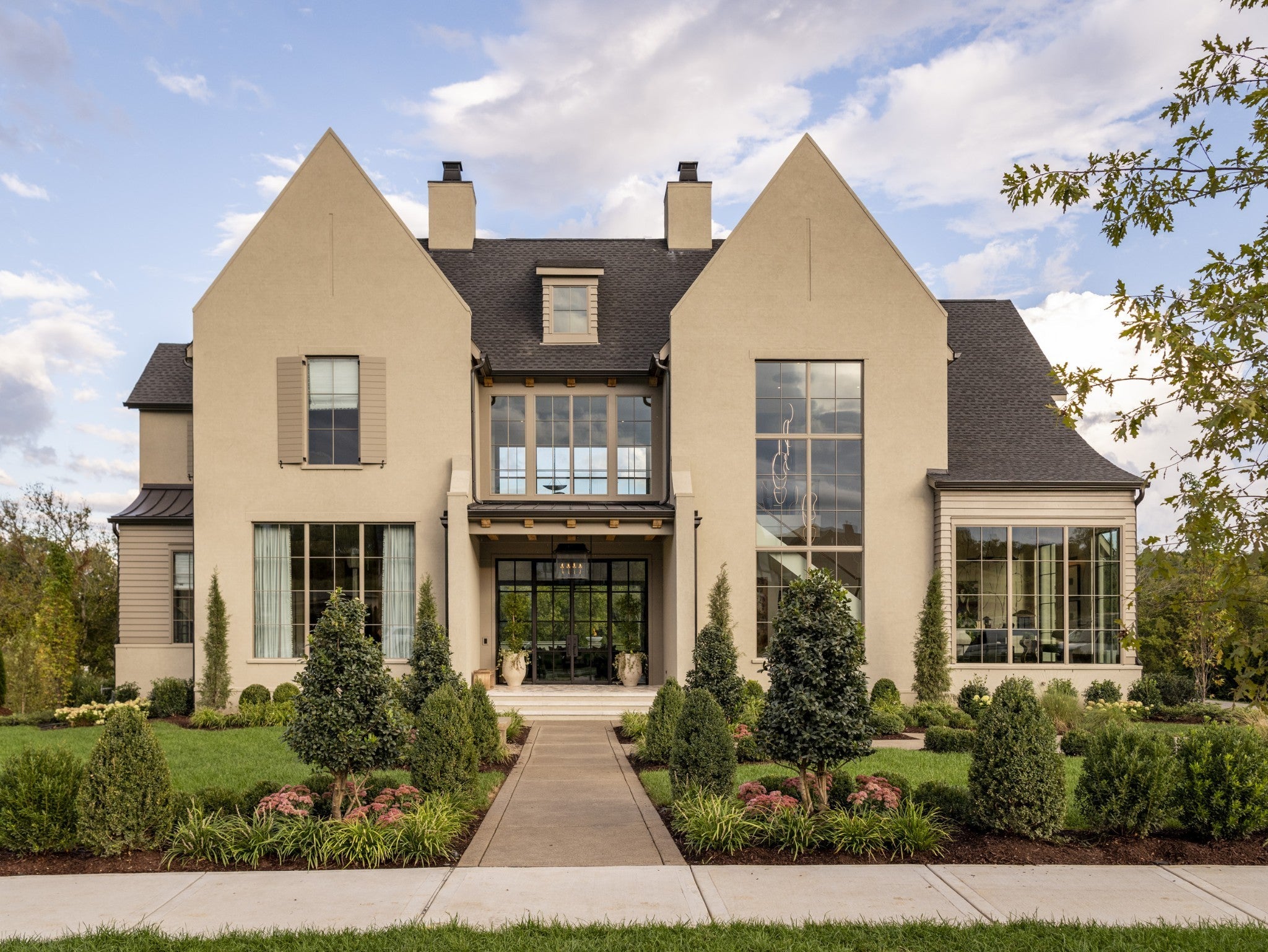 Photo of Listing #3011710