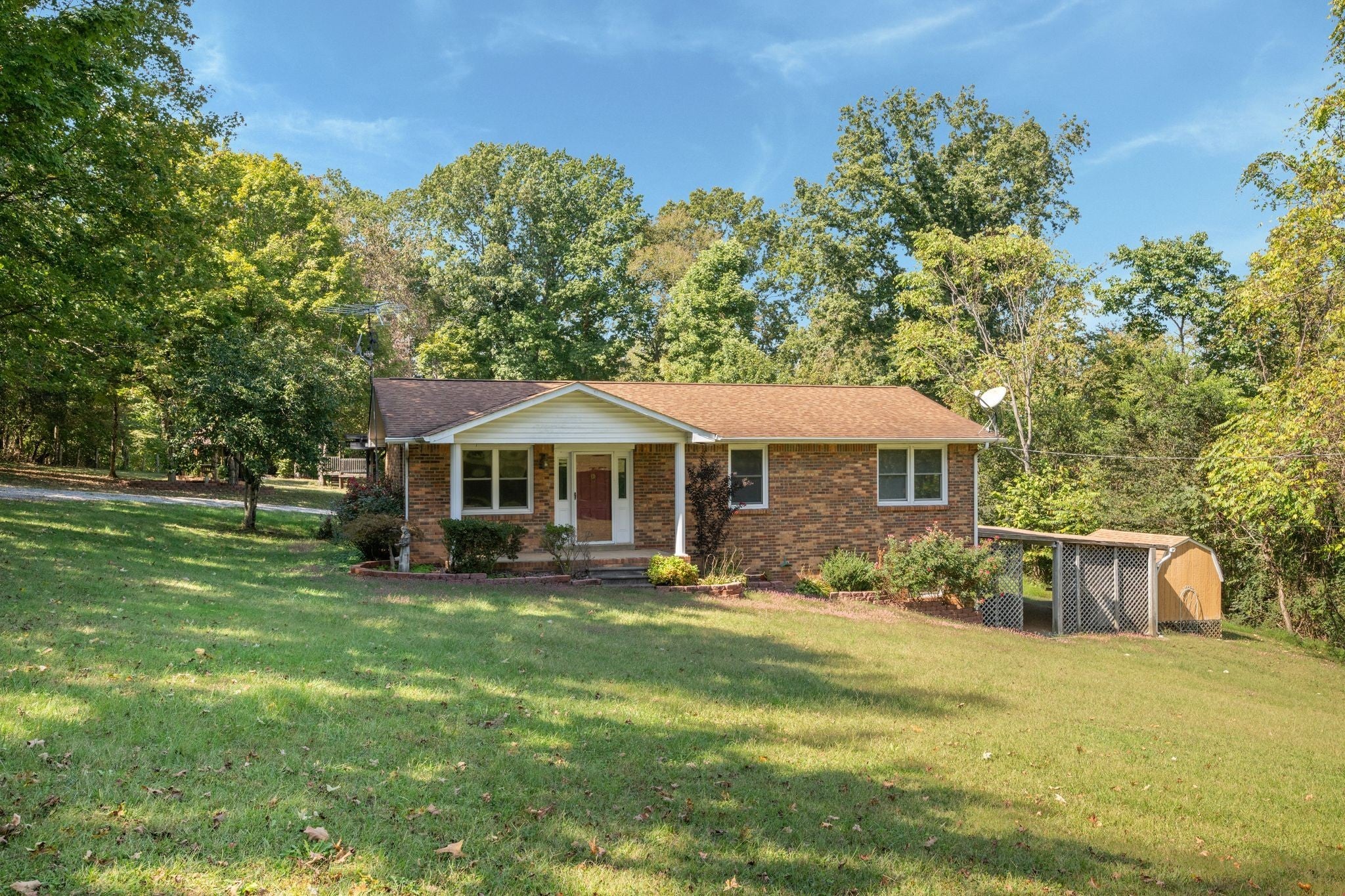 Photo of Listing #3011889