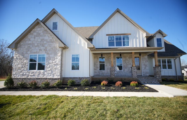 2030 Daniel Johnson Way, Clarksville