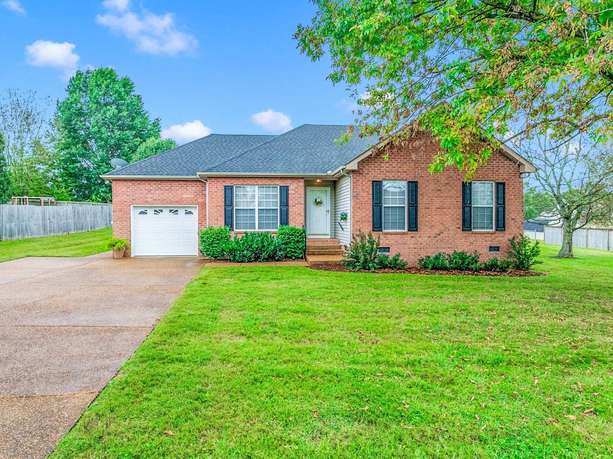 Photo of Listing #3011970