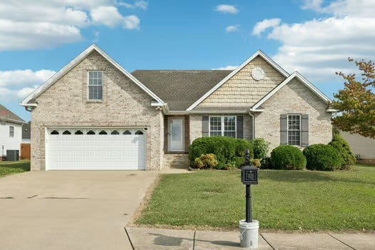 148 Brandywine Ln, Springfield