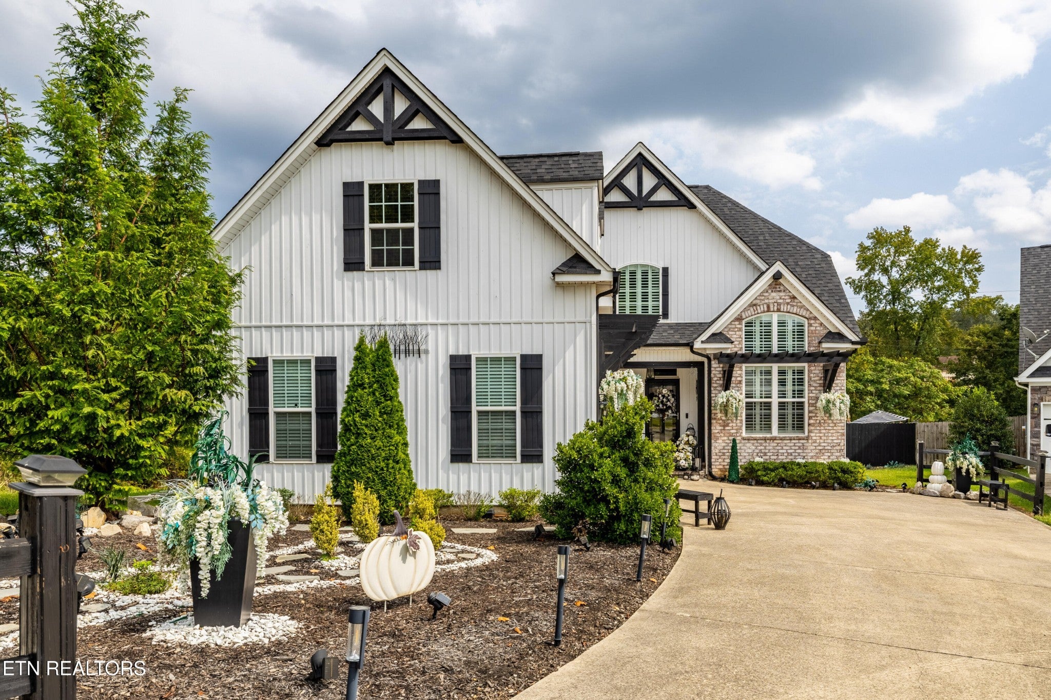 Photo of Listing #3012078