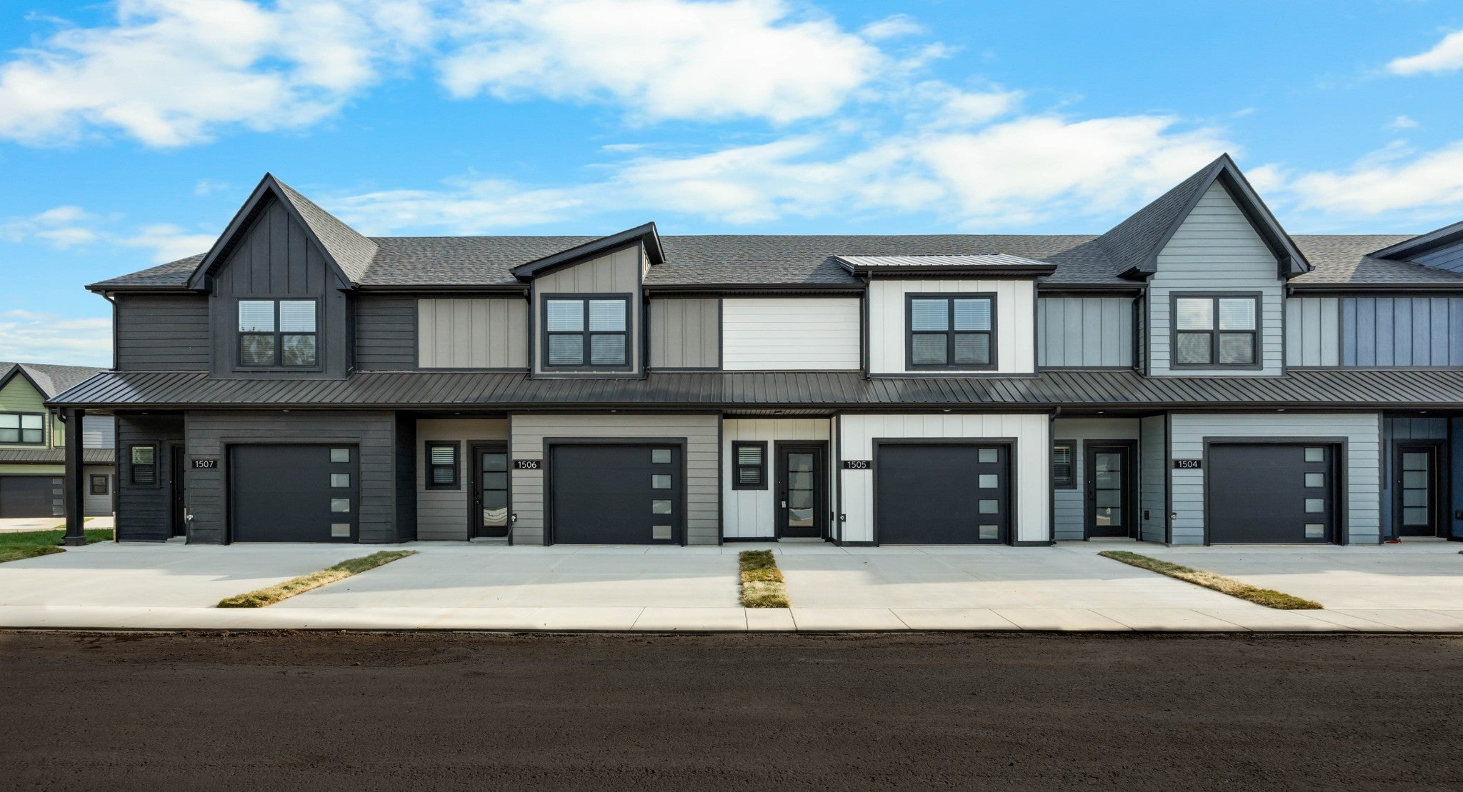 Photo of Listing #3012234