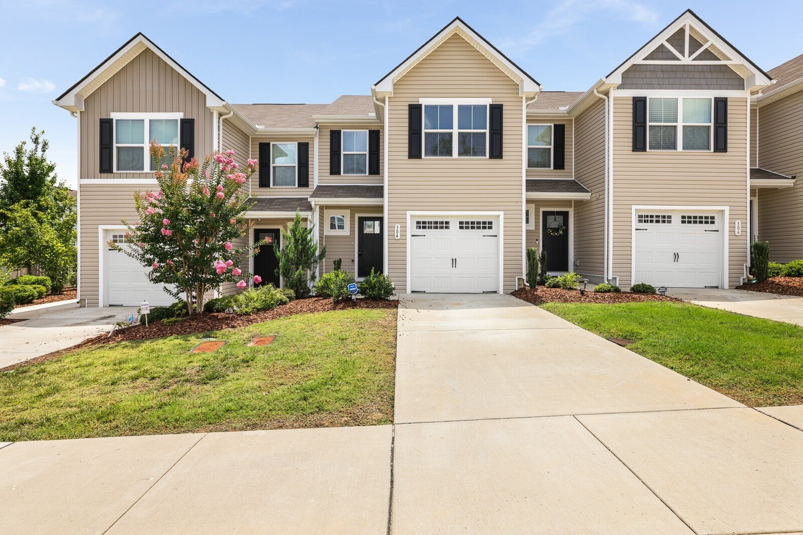 Photo of Listing #3012274