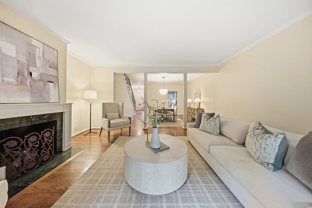 646 Timber Ln, Nashville