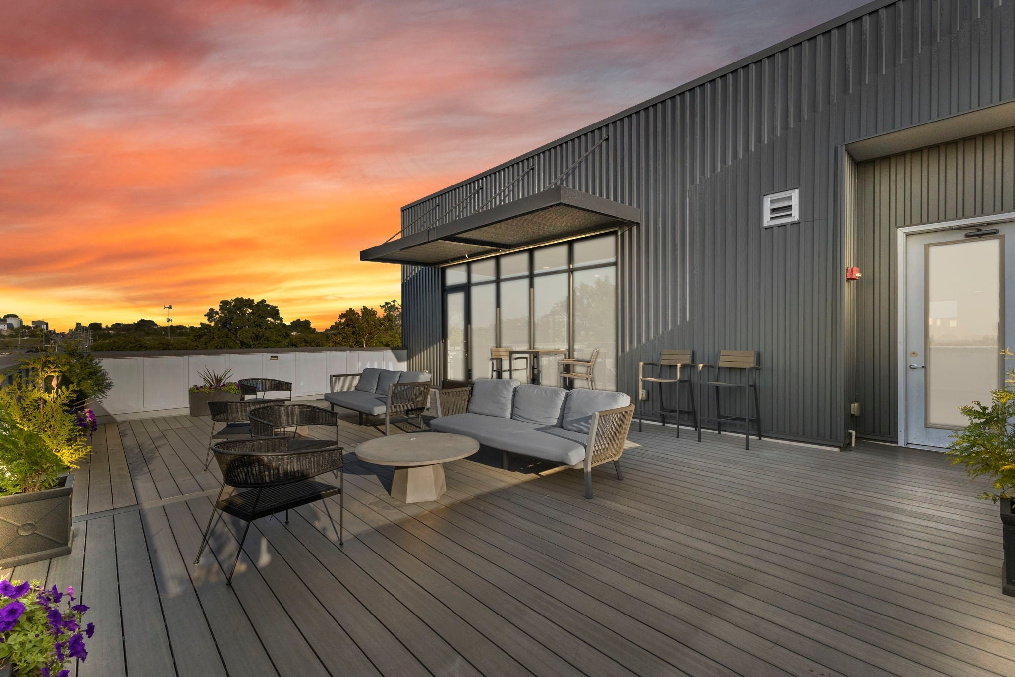 Photo of Listing #3012373