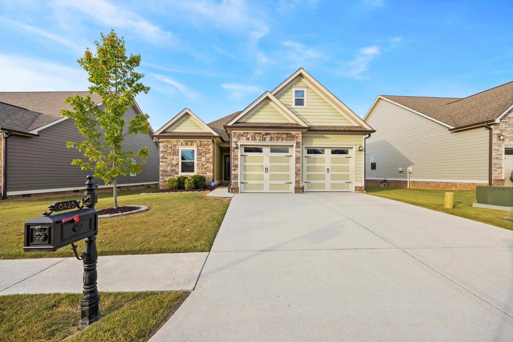 Photo of Listing #3012451