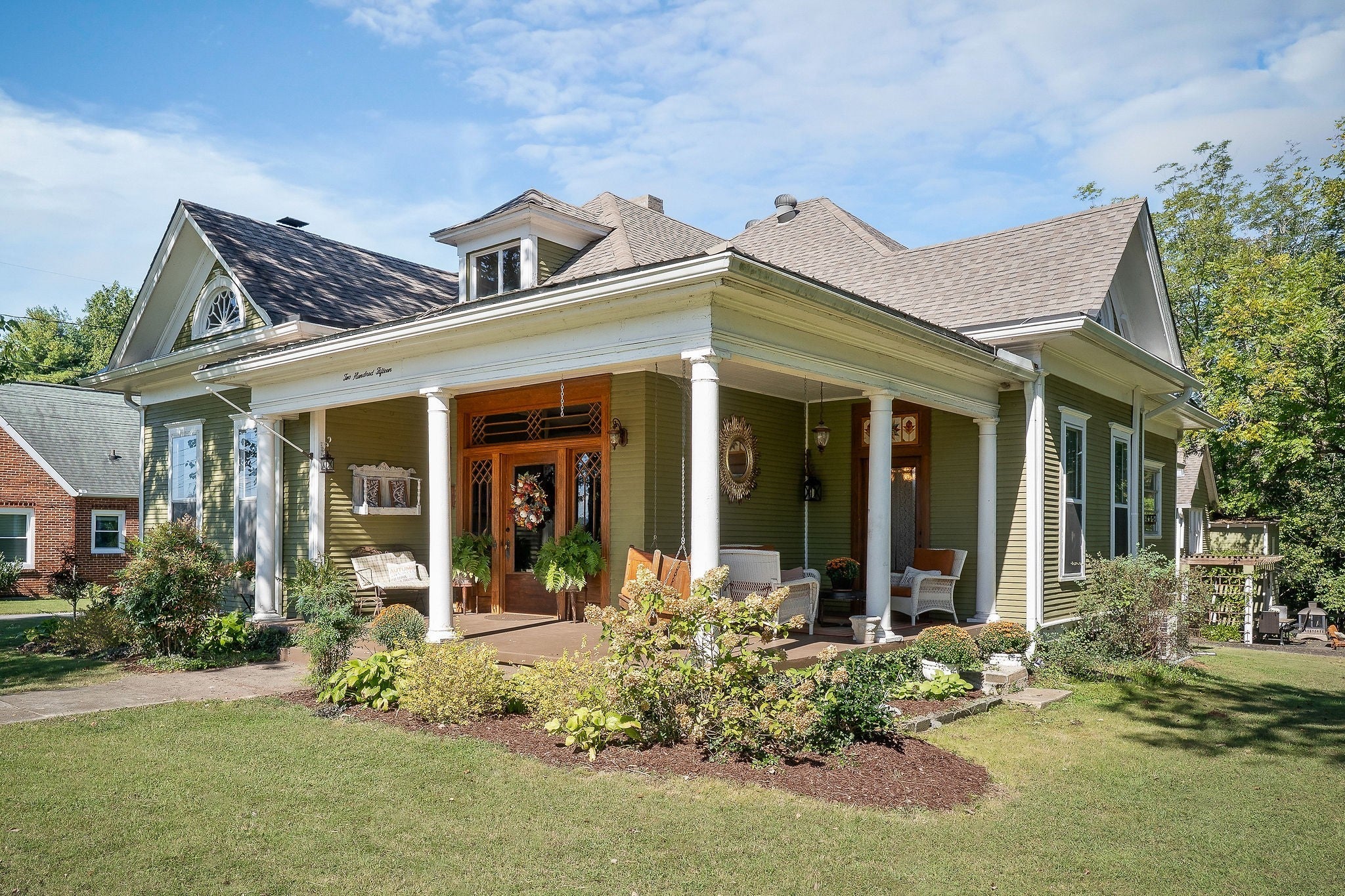 Photo of Listing #3012500