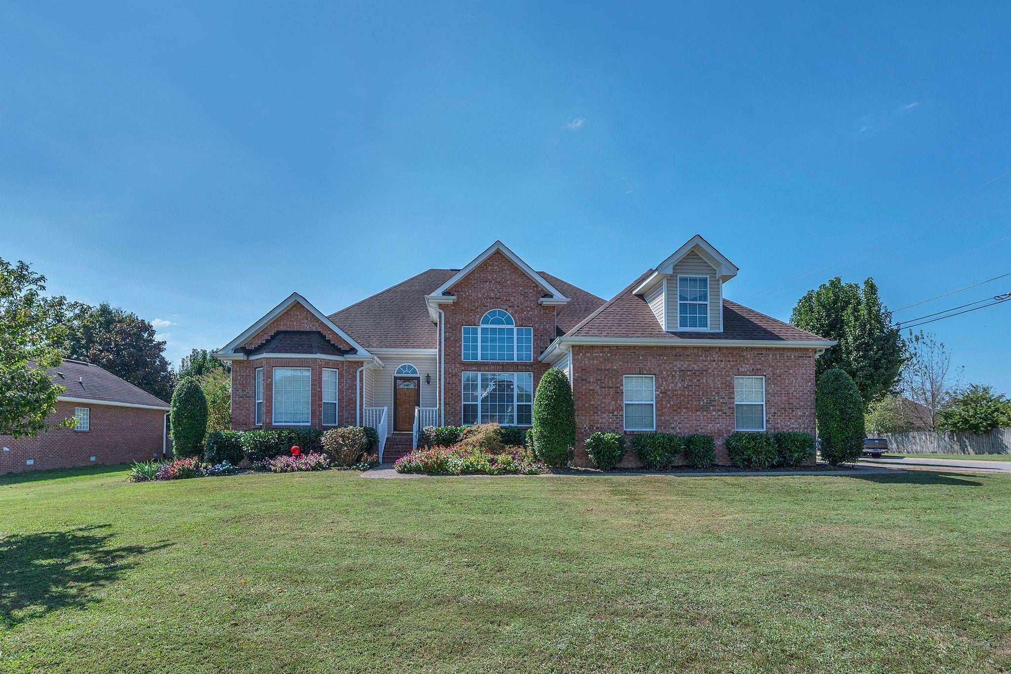 Home for sale in 1239 Wentworth Dr Gallatin, TN