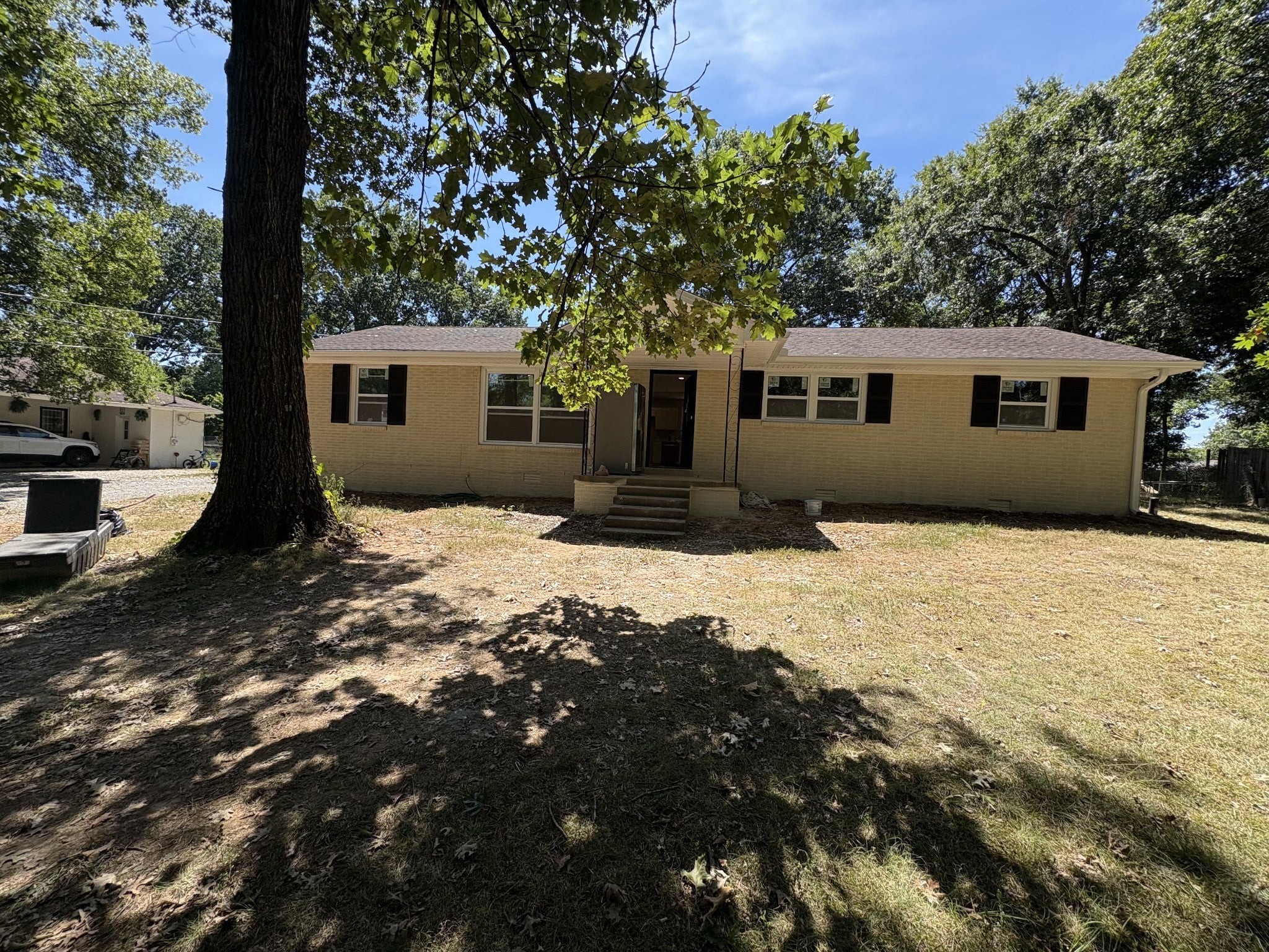 Photo of Listing #3012636