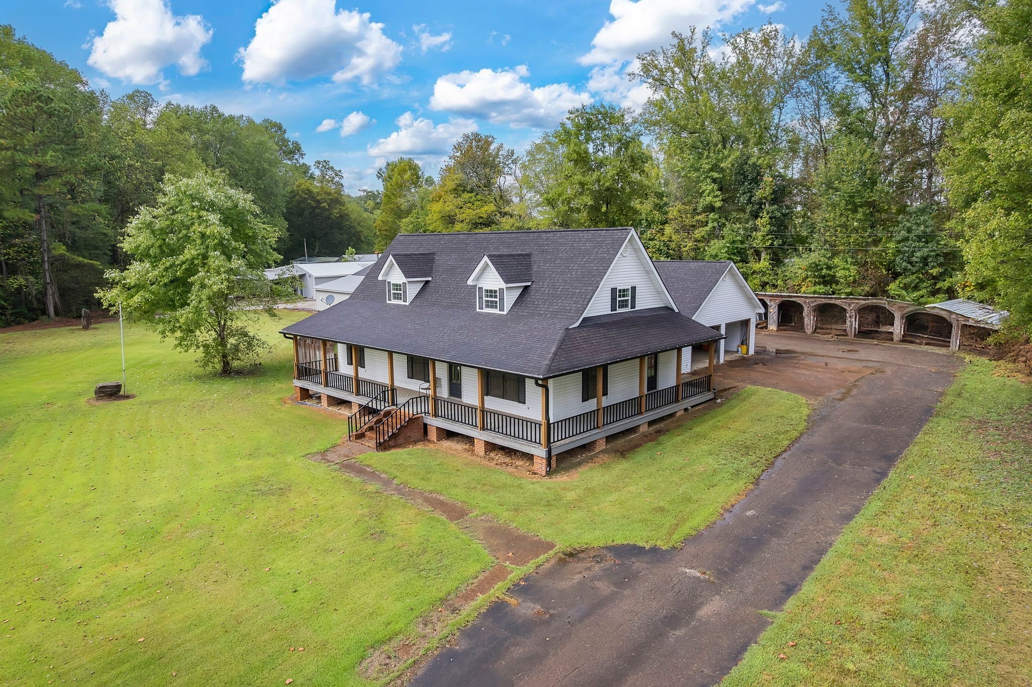 Photo of Listing #3012689