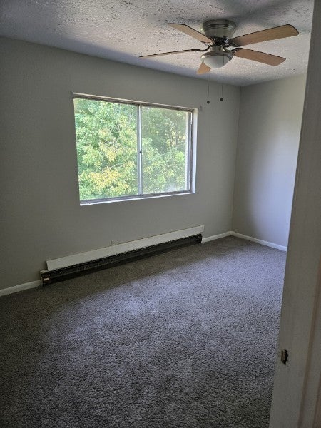 Photo of Listing #3012861