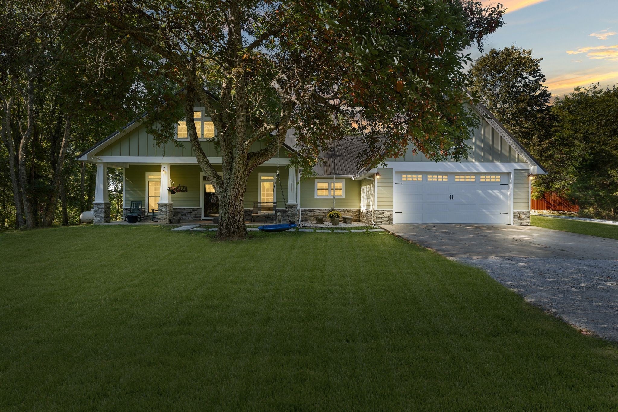 Photo of Listing #3013079