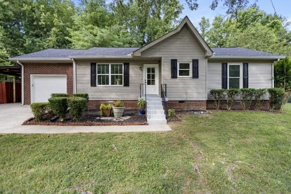Photo of Listing #3013169