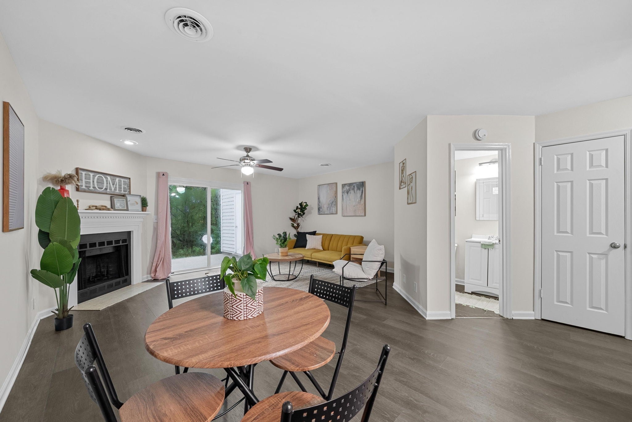 Photo of Listing #3013424