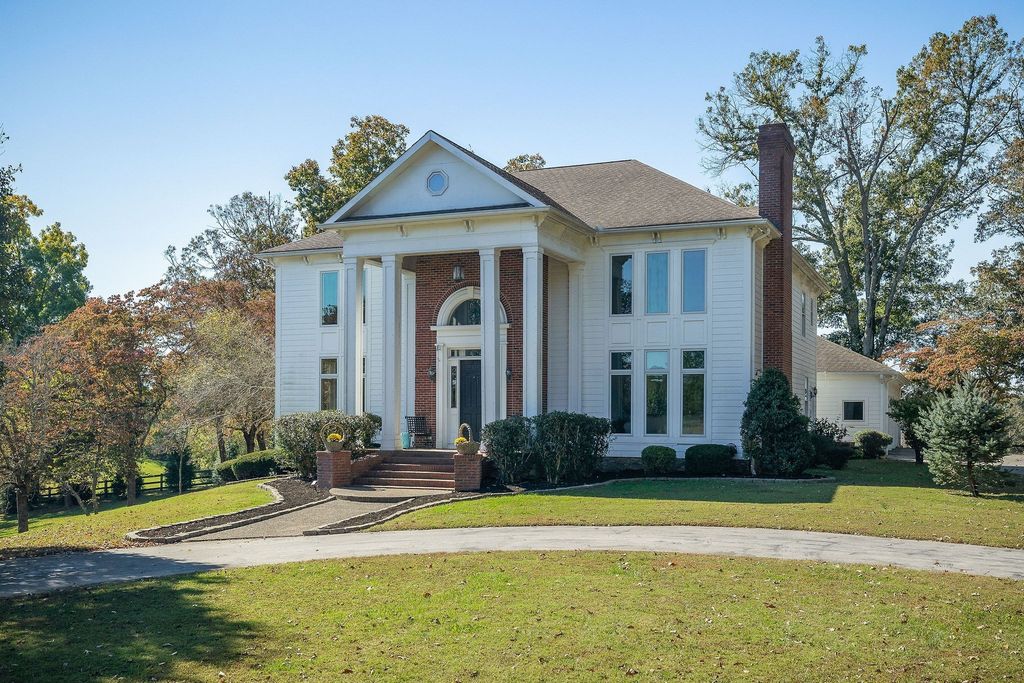 151 Pigeon Roost Creek Rd, Cookeville