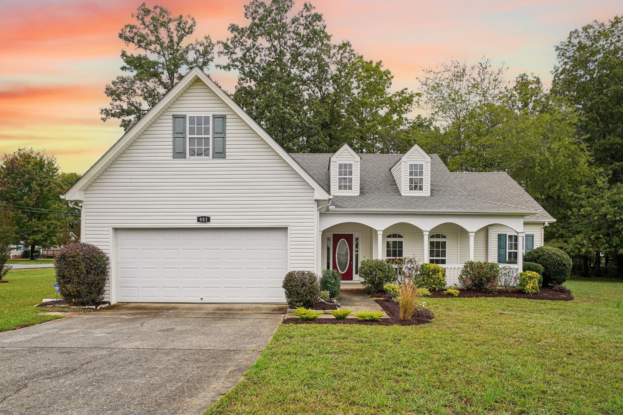 Photo of Listing #3013473