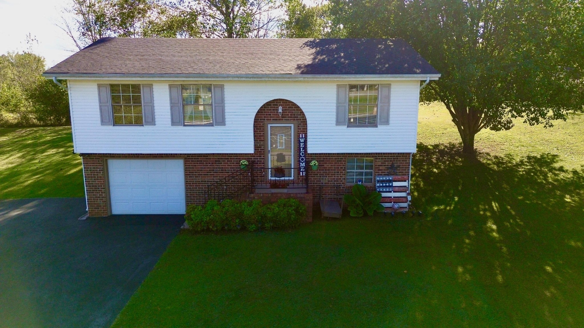 Photo of Listing #3013636