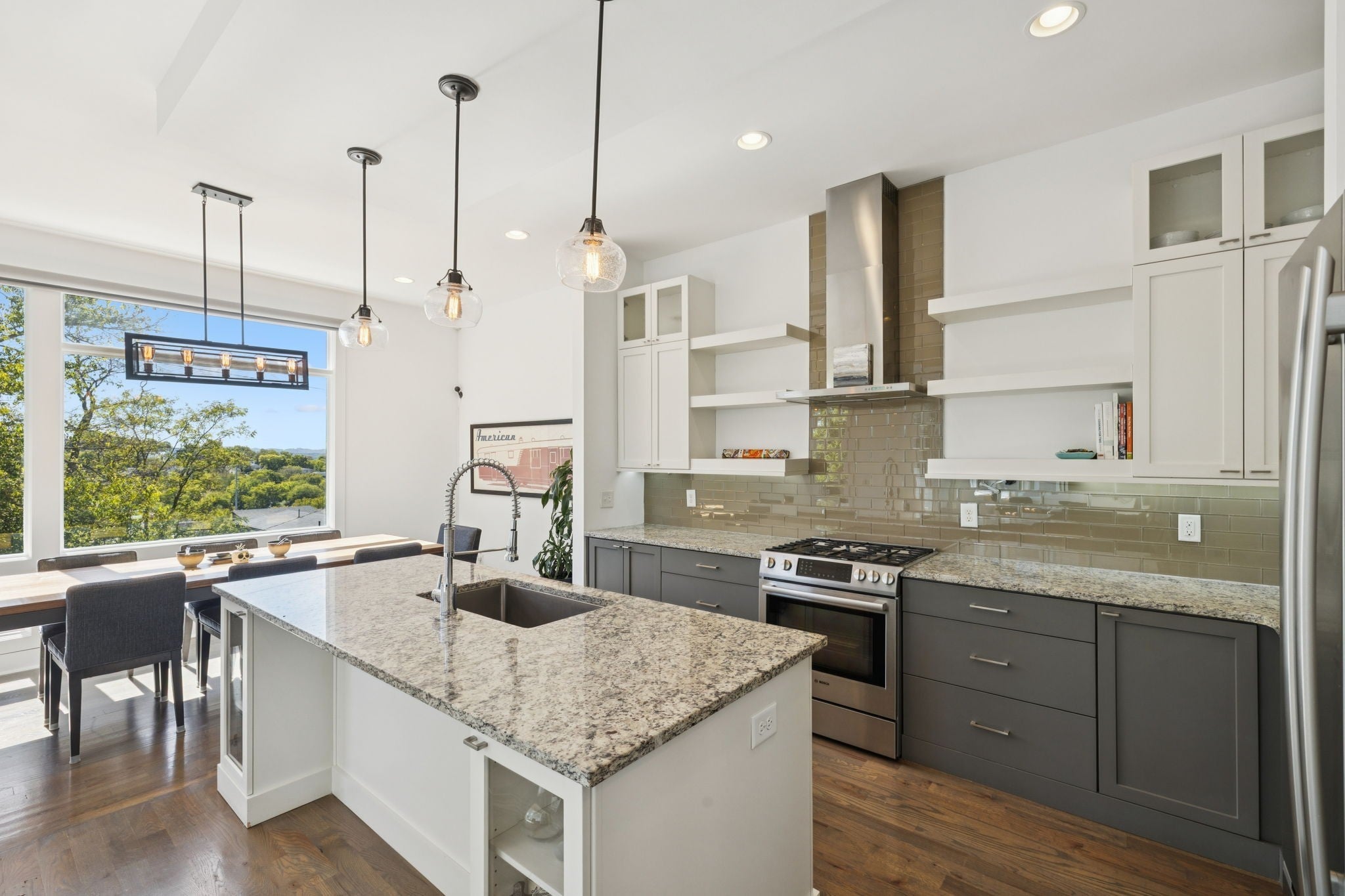 Photo of Listing #3013754