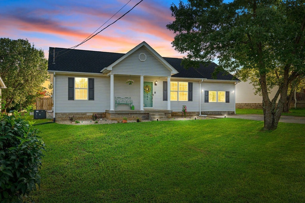 Photo of Listing #3013893