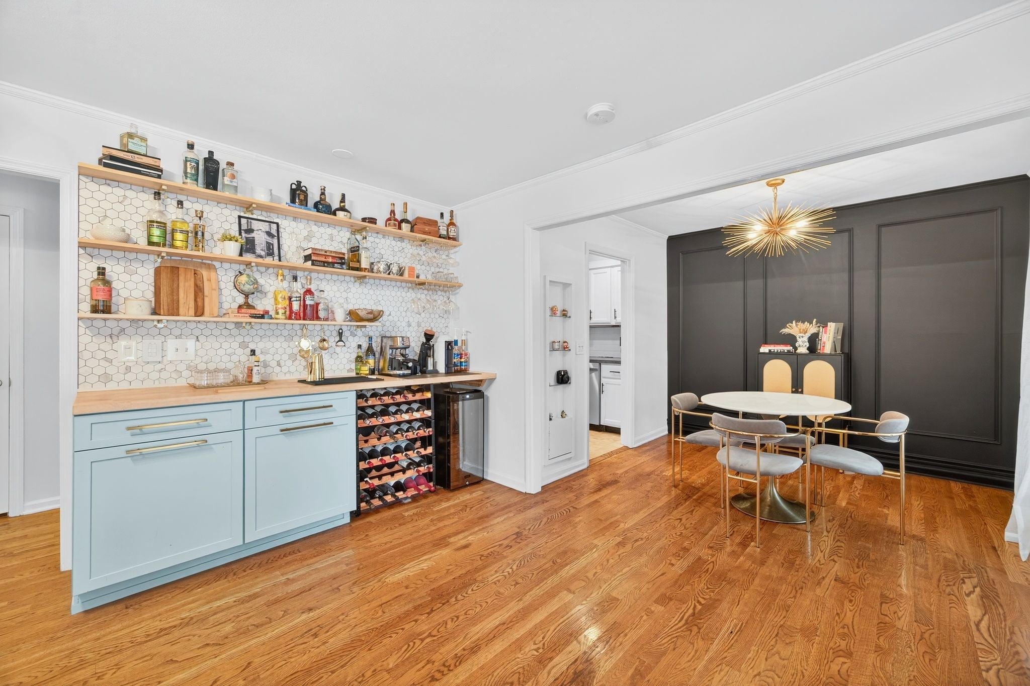 Photo of Listing #3013907