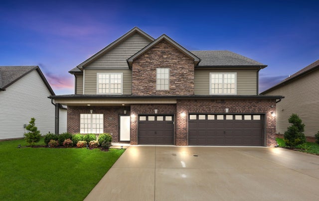 205 Cooper River Way, Clarksville