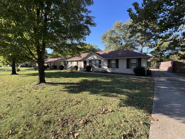 8041 Arbor Dr, Nashville