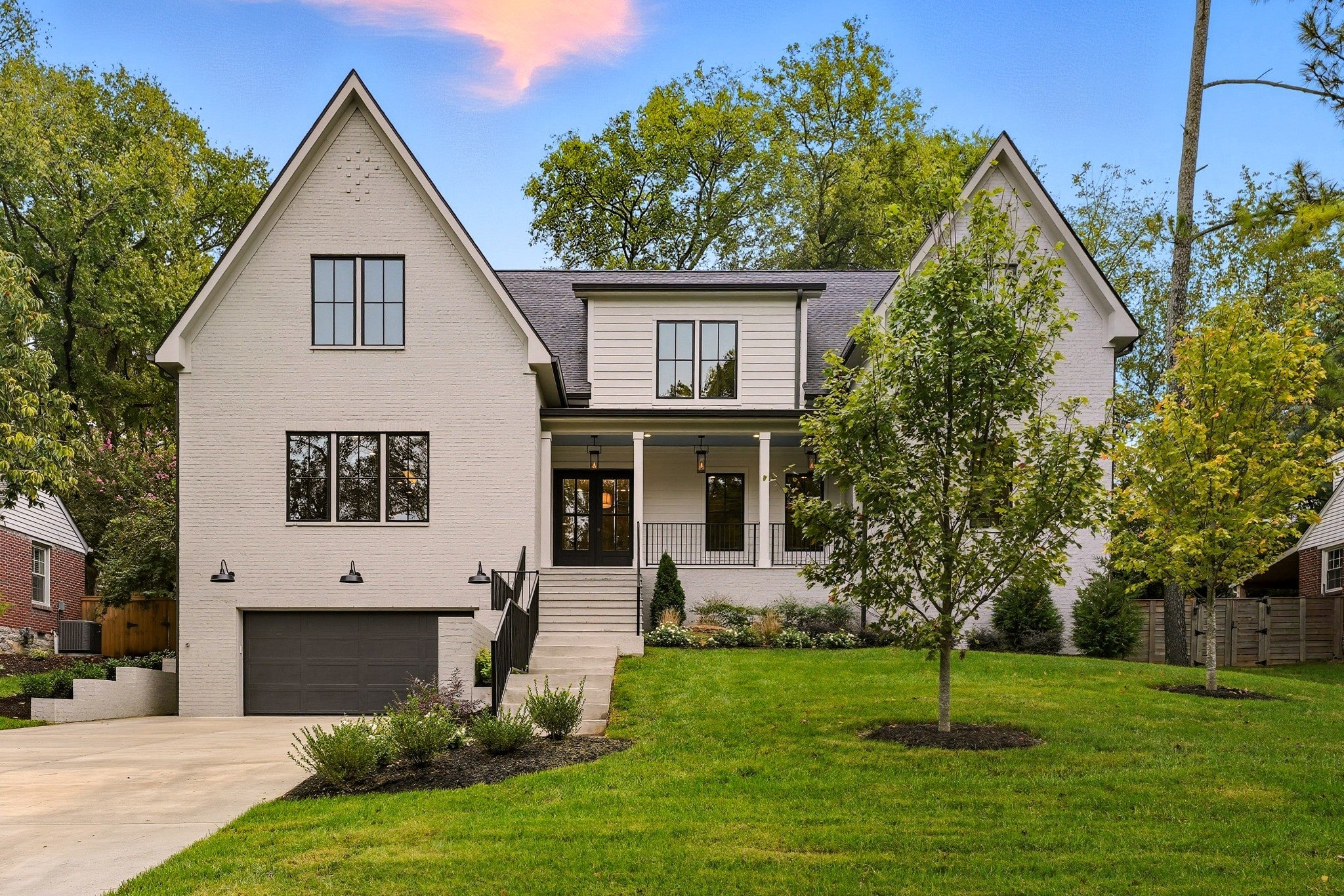 Photo of Listing #3014074