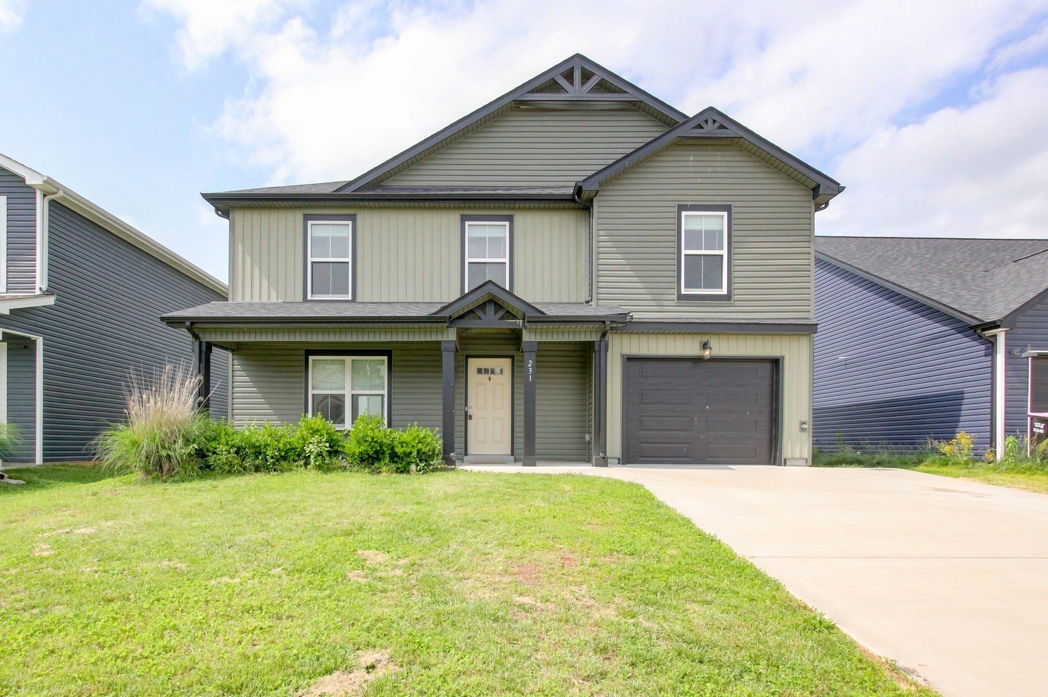 Photo of Listing #3014143