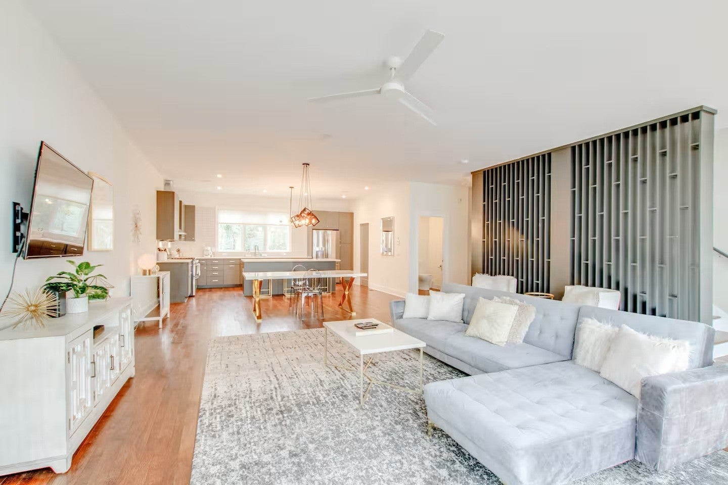 Photo of Listing #3014190