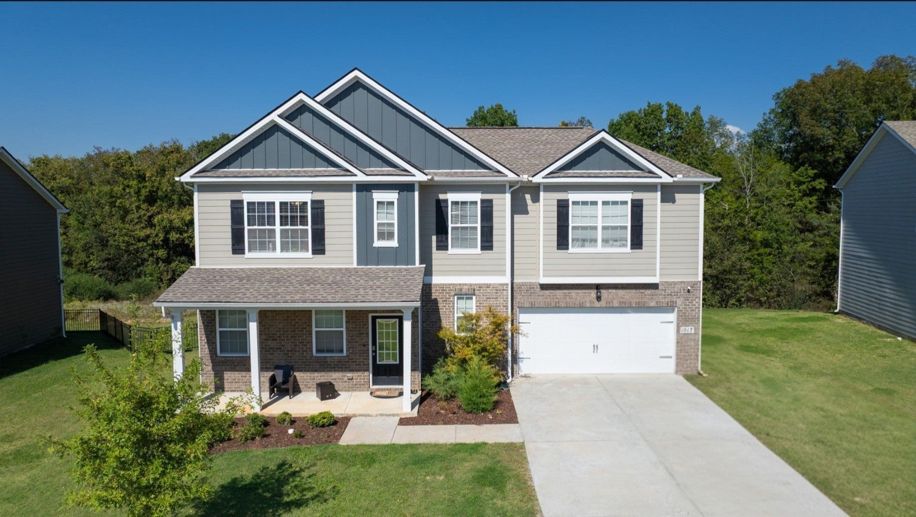 Photo of Listing #3014227