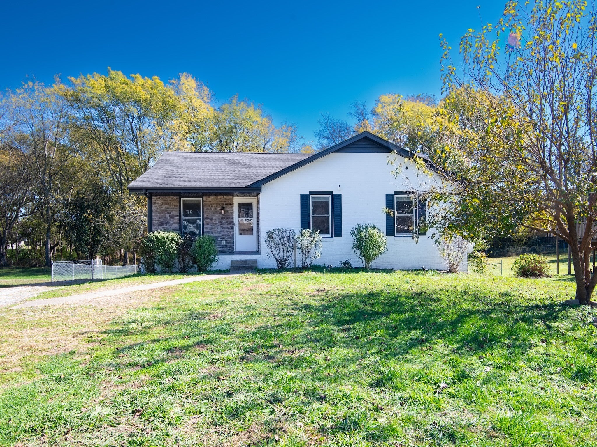 Photo of Listing #3014544