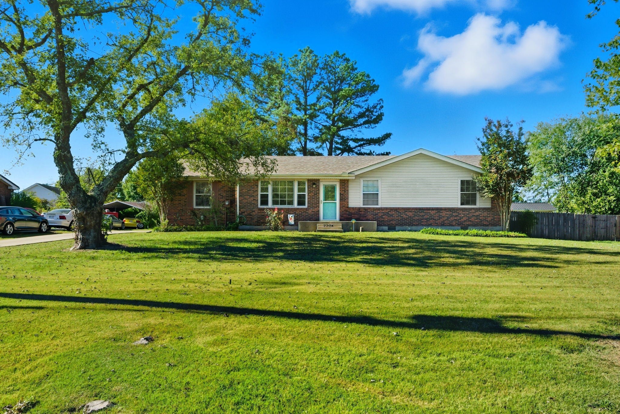 Photo of Listing #3014582