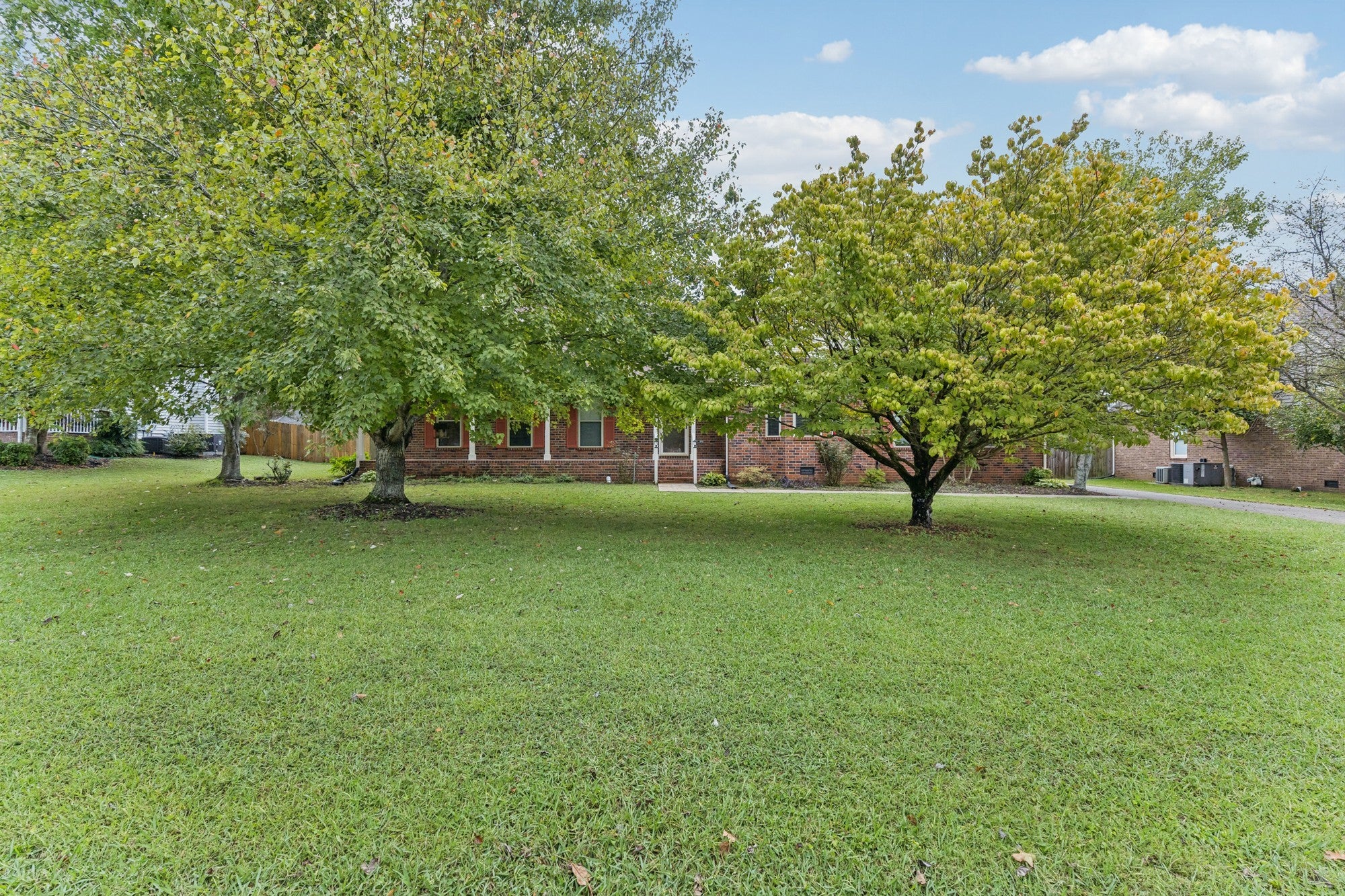 Photo of Listing #3014602