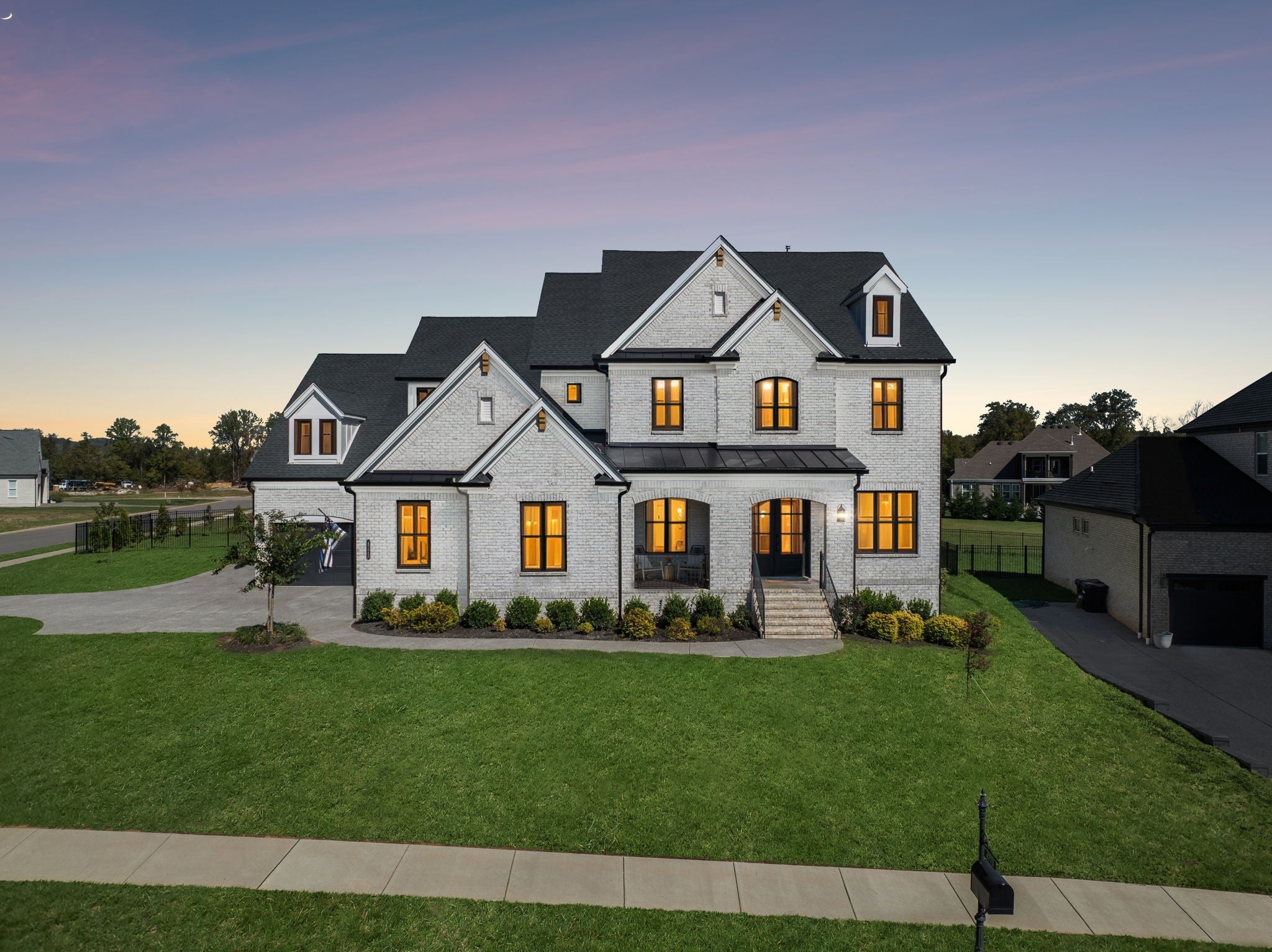 Photo of Listing #3014653