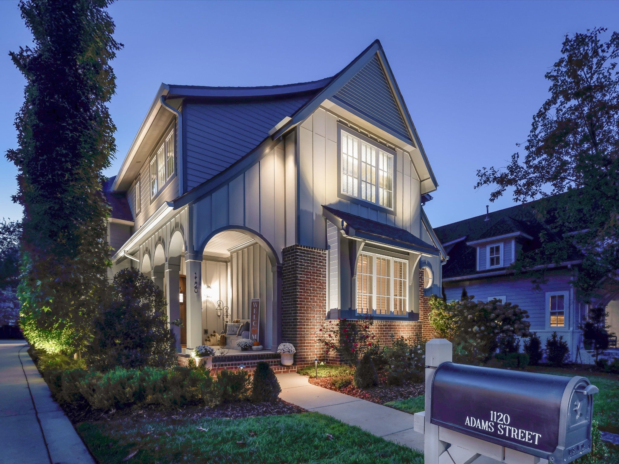 Photo of Listing #3014677