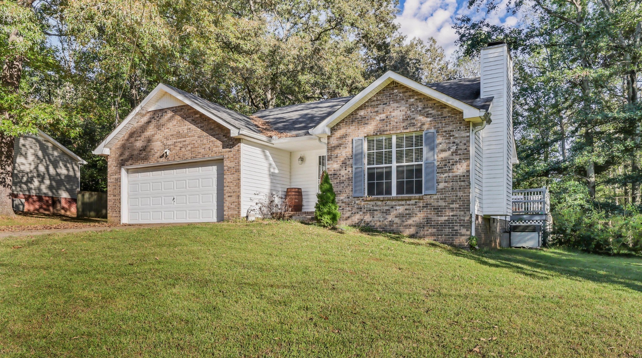 Photo of Listing #3014700