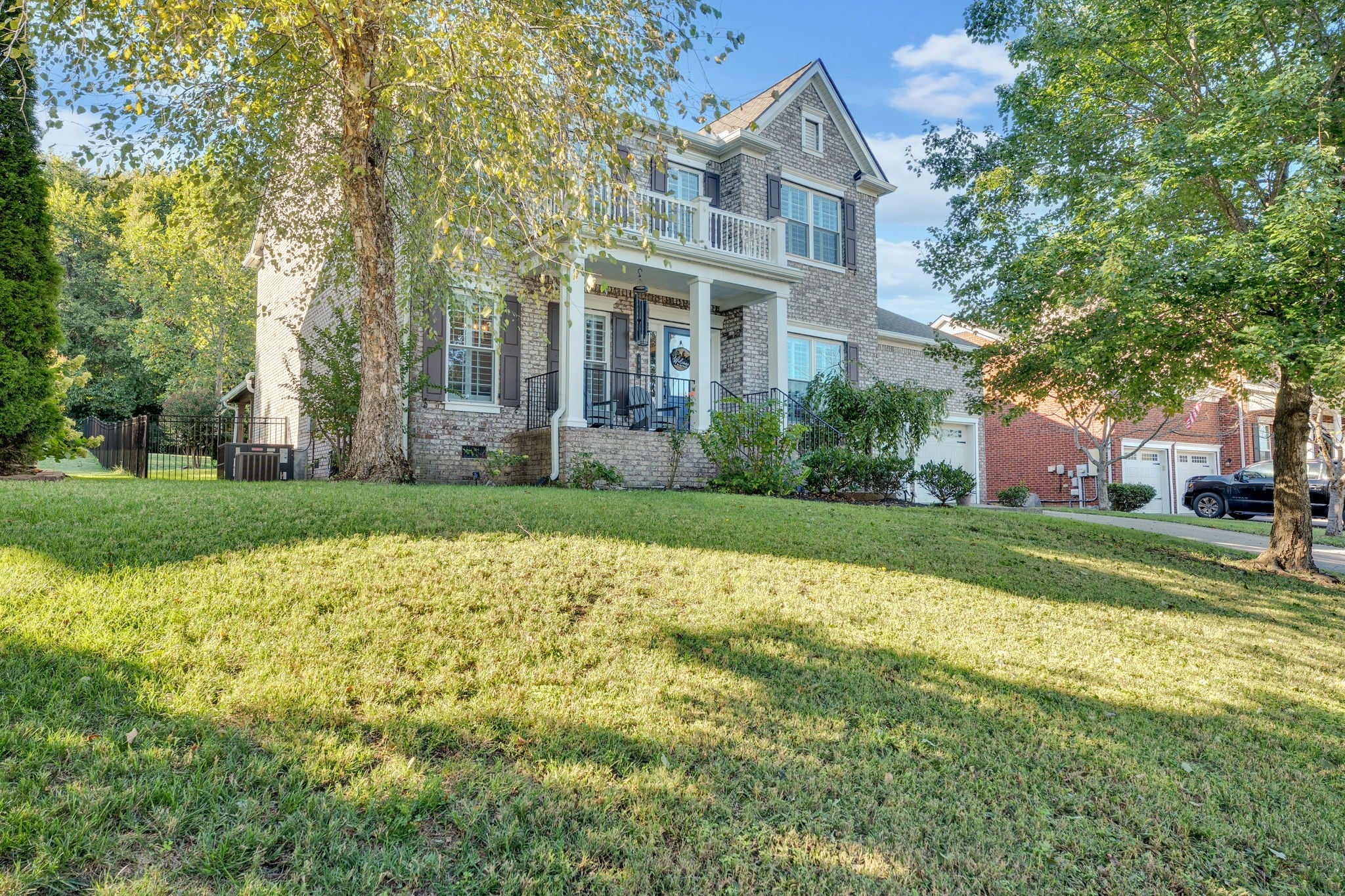 Photo of Listing #3014723