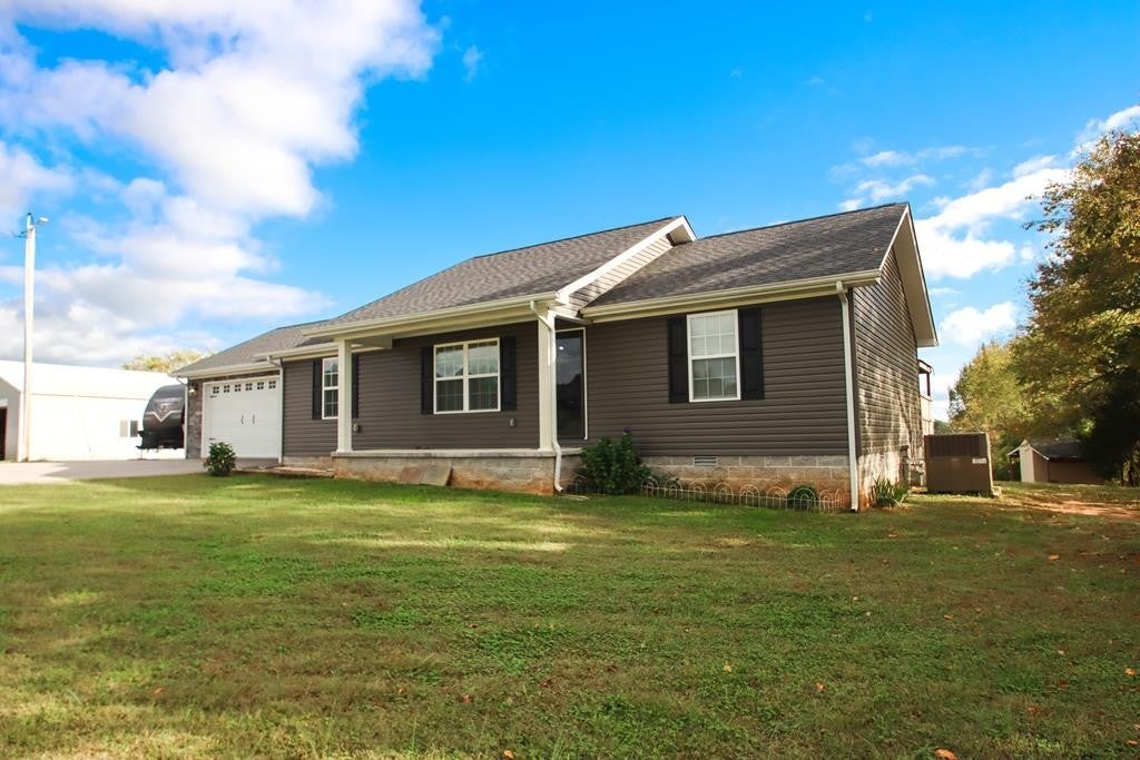 Photo of Listing #3014873