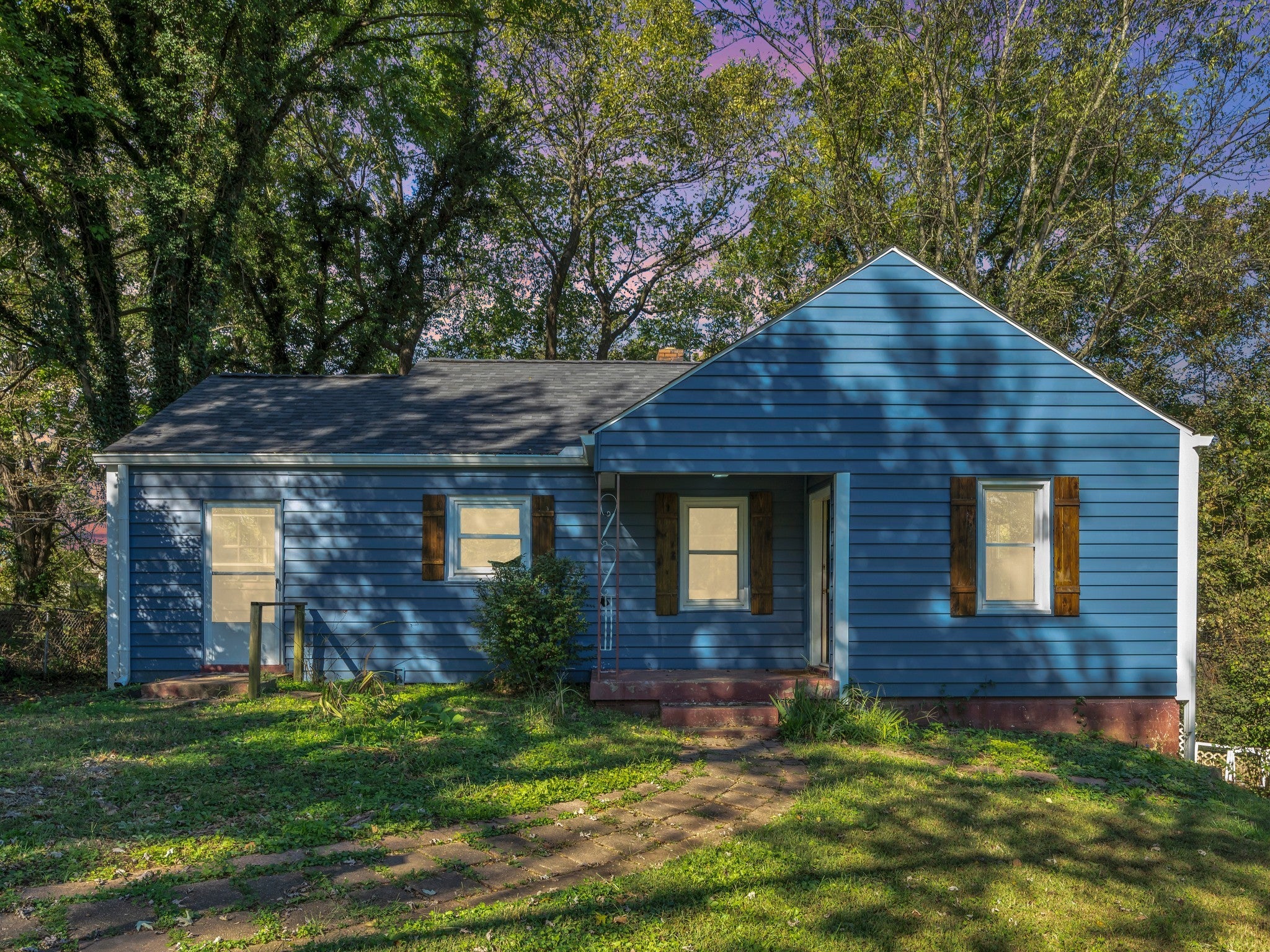 Photo of Listing #3014883