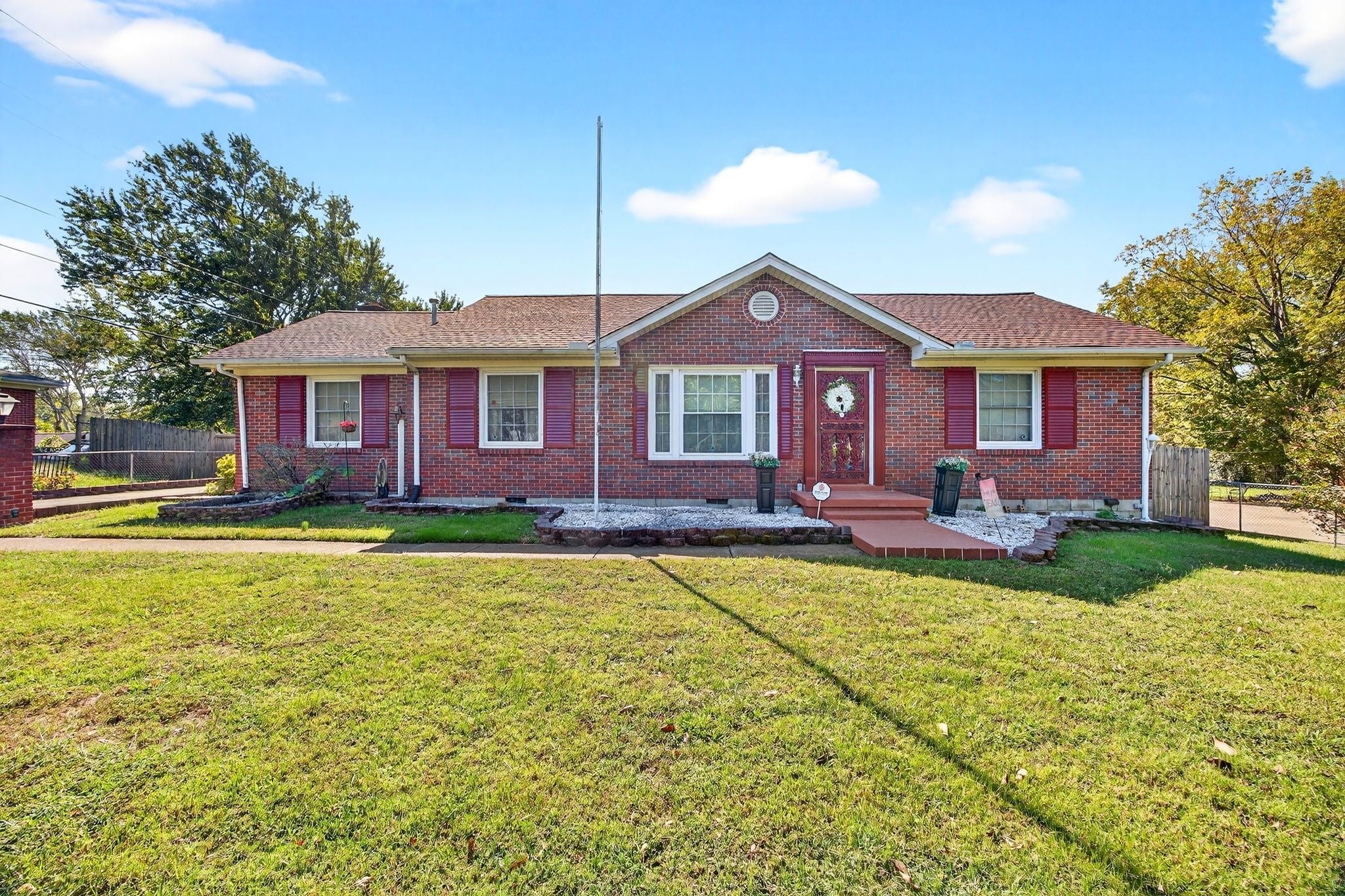 Photo of Listing #3015158