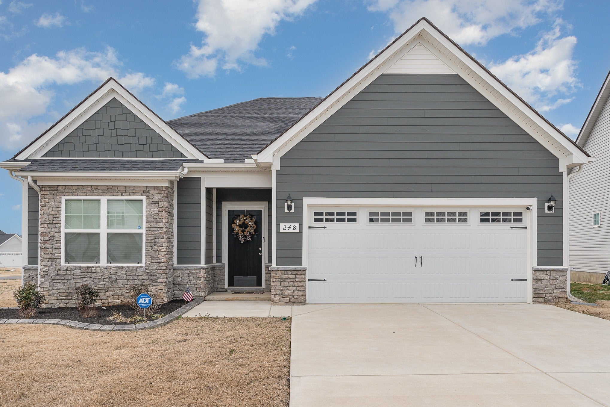 Photo of Listing #3015215