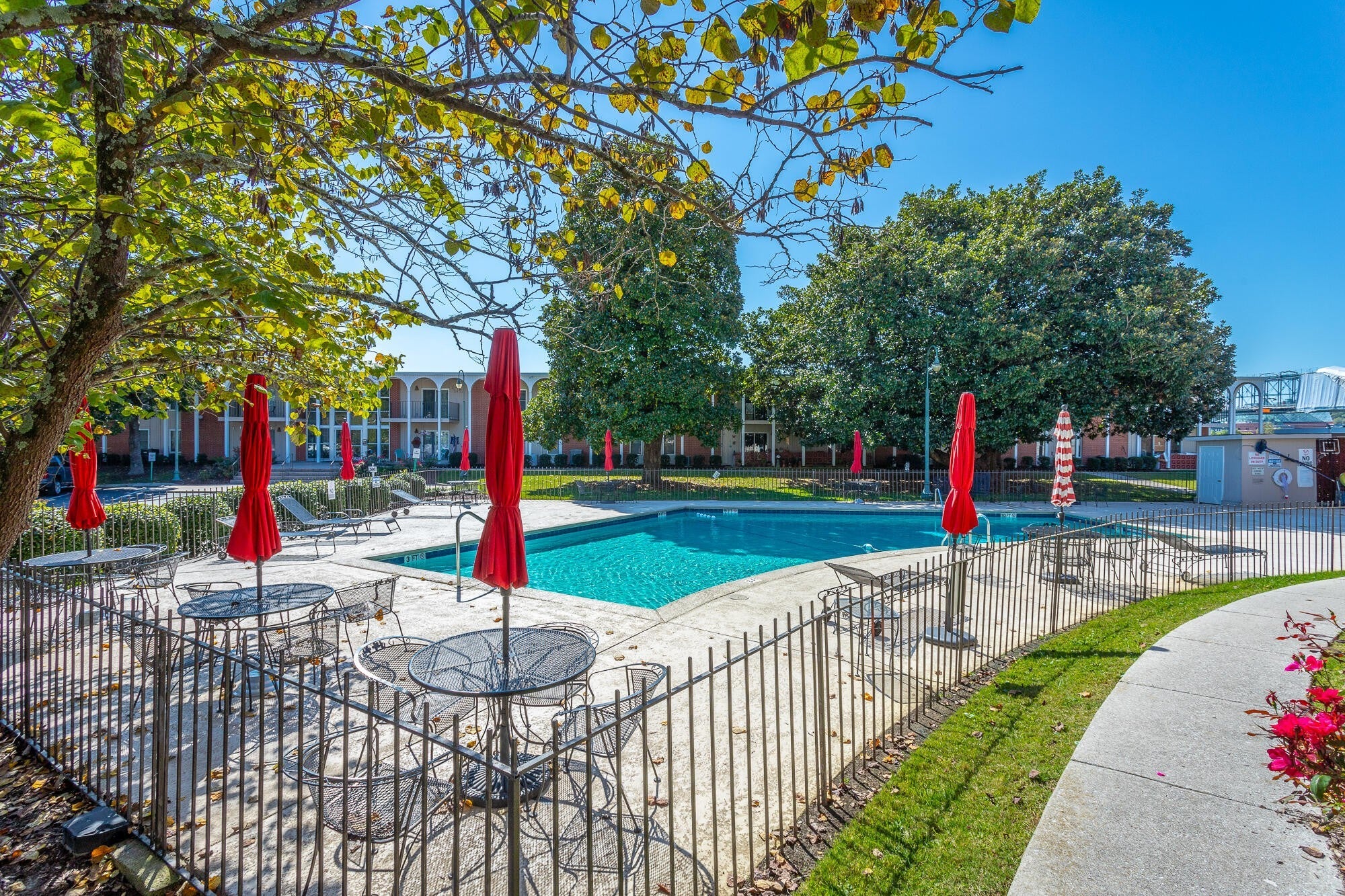 Photo of Listing #3015248