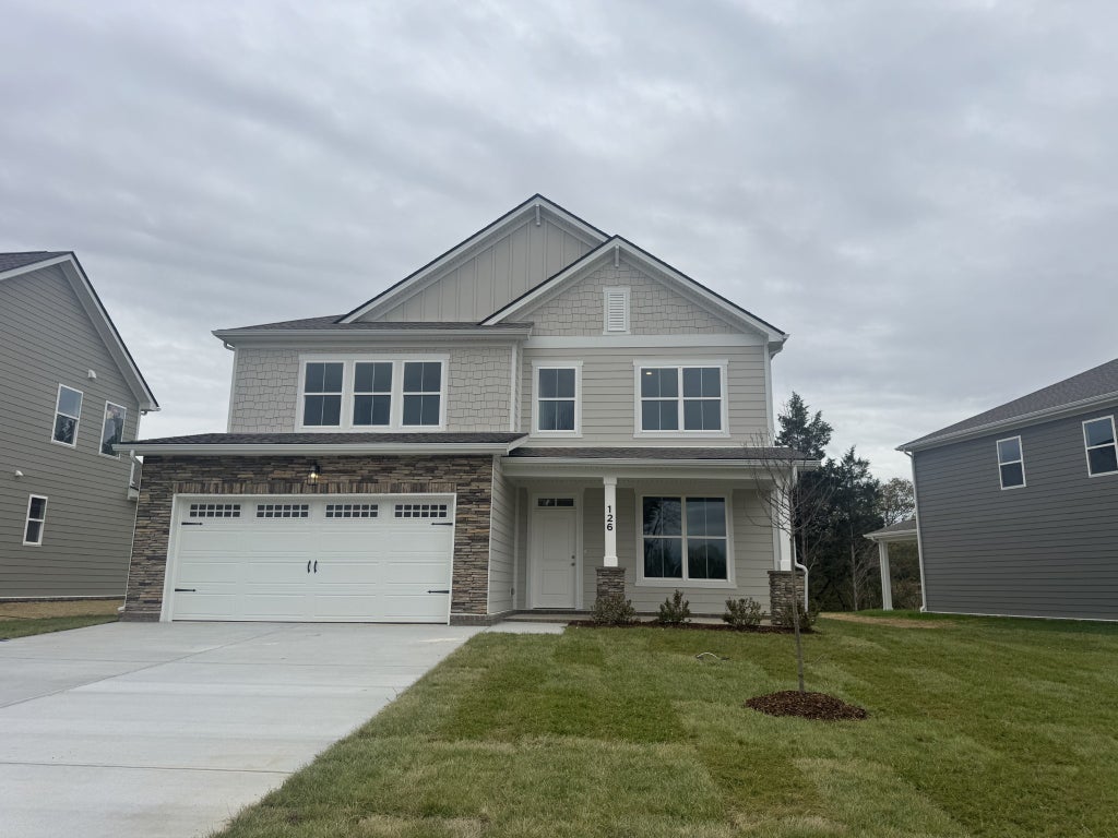 126 Dahlia Dr, La Vergne